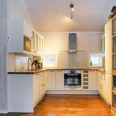 Vakantiehuis Three-bedroom In *